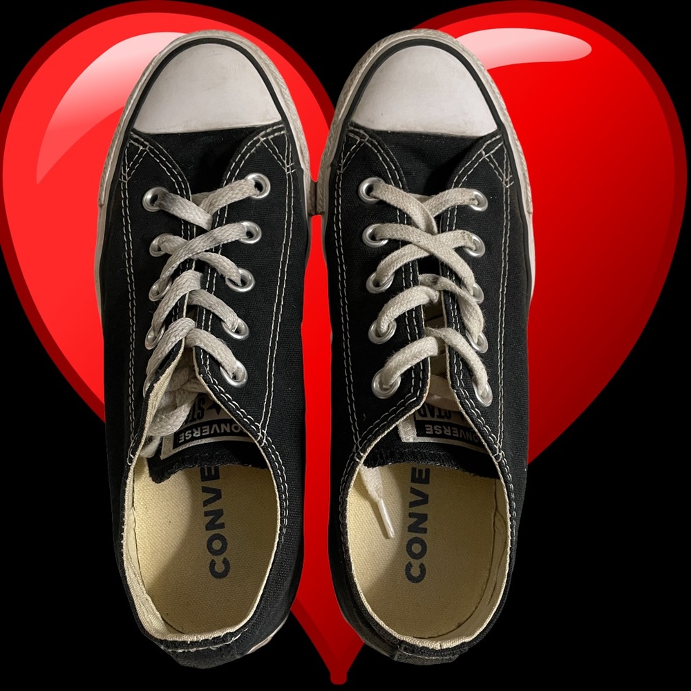 CONVERSE Chuck Taylor